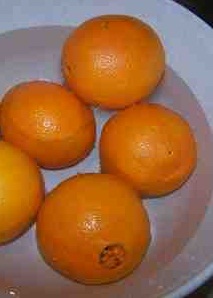washing the oranges